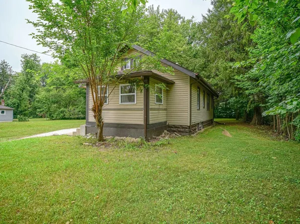 136 Lexington Ave, Rockford, IL 61102