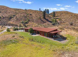 3 Renee Rd, Winthrop, WA 98862