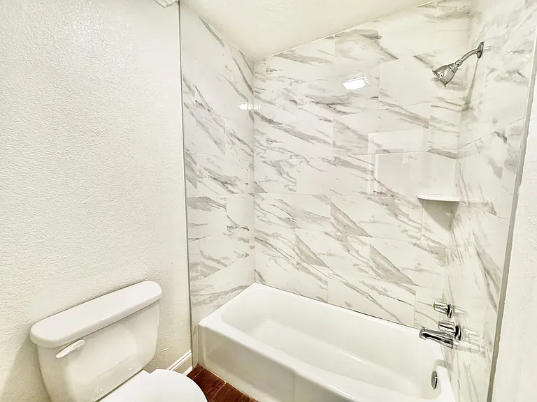 5016 Five Forks Dr — Photo 18
