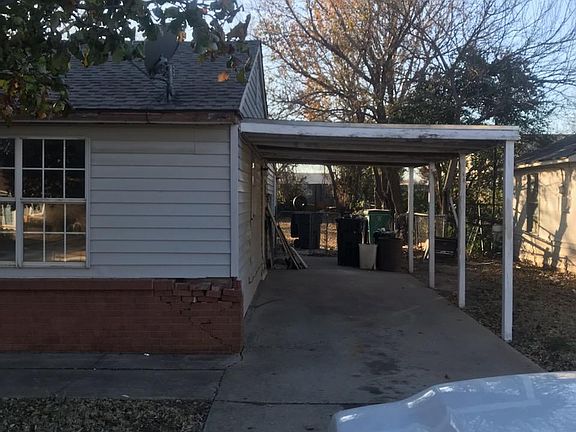 4th image of 5801 S Francis Ave
