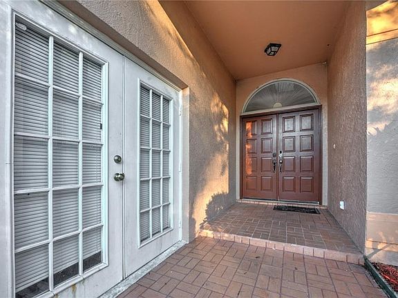 5th image of 18303 Saint James Ct