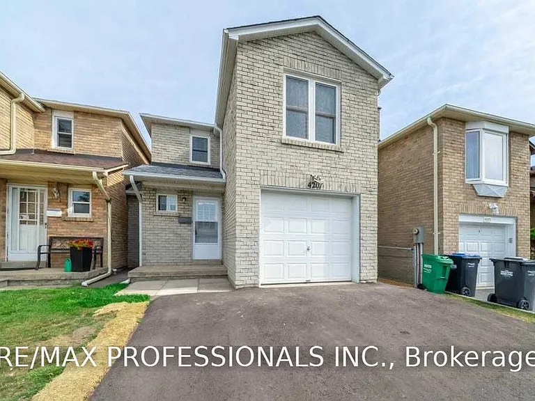 4207 Beacon Ln — Photo 1