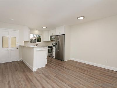 808 E Washington Ave UNIT C, Escondido, CA, 92025