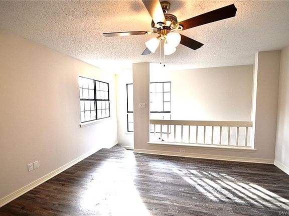 4th image of 41 Meadow Creek Dr