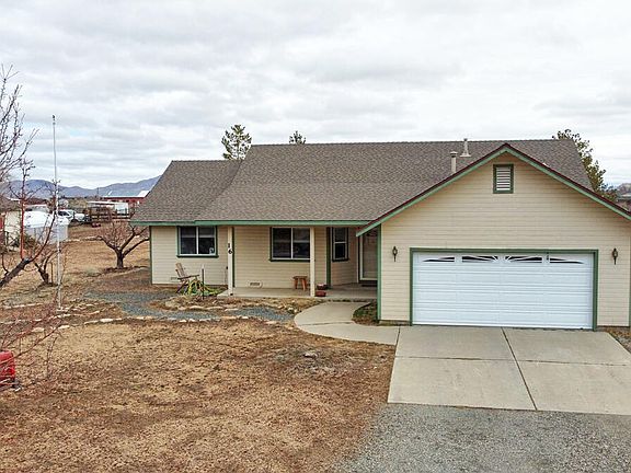 3rd image of 16 Mesa Dr