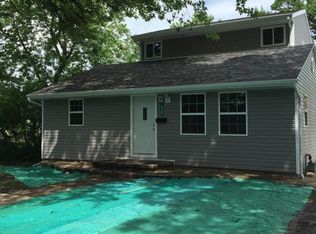 536 N Johnson St, Ada, OH