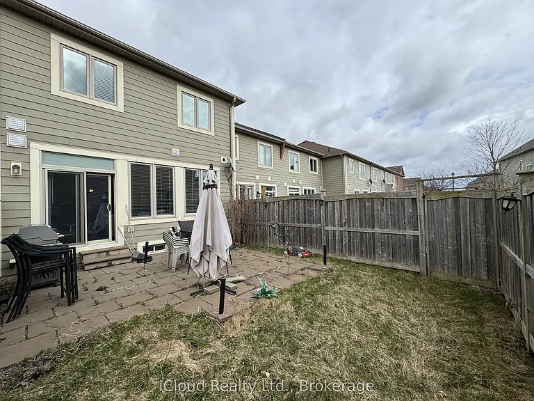 140 Duncan Ln — Photo 35