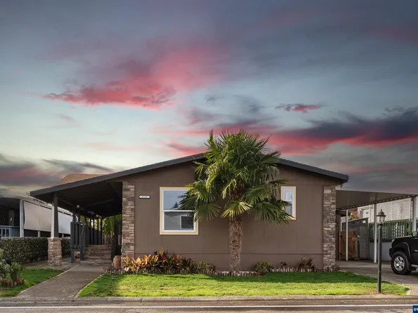 2727 Shellyanne Way NE #106, Salem, OR 97305