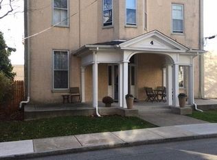 4 W Athens Ave APT D, Ardmore, PA 19003