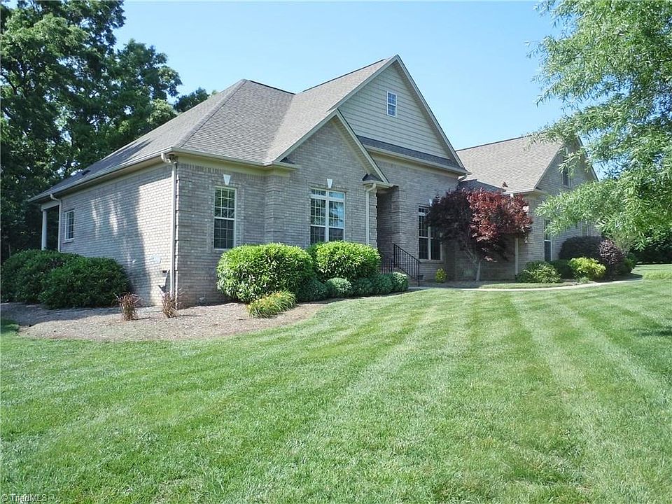 1st image of 635 Wigeon Dr