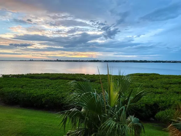 1020 TIDEWATER SHORES LOOP #204, BRADENTON, FL 34208