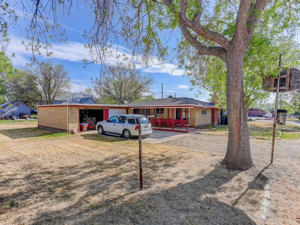 1035 N 4th St, Berthoud, CO 80513