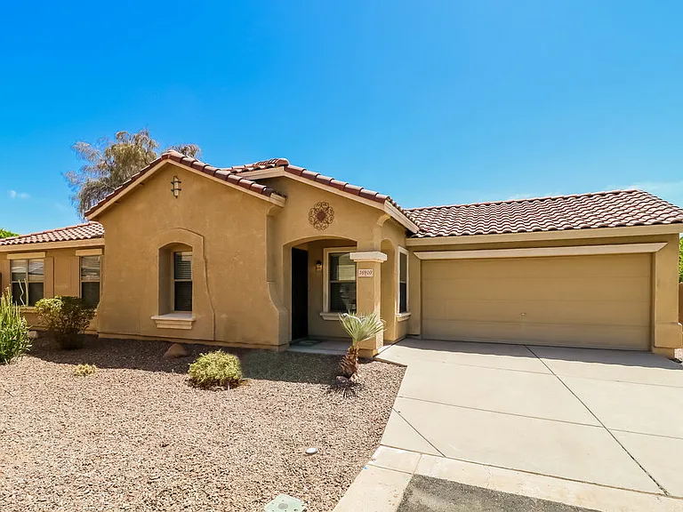16910 W Marconi Ave — Photo 1