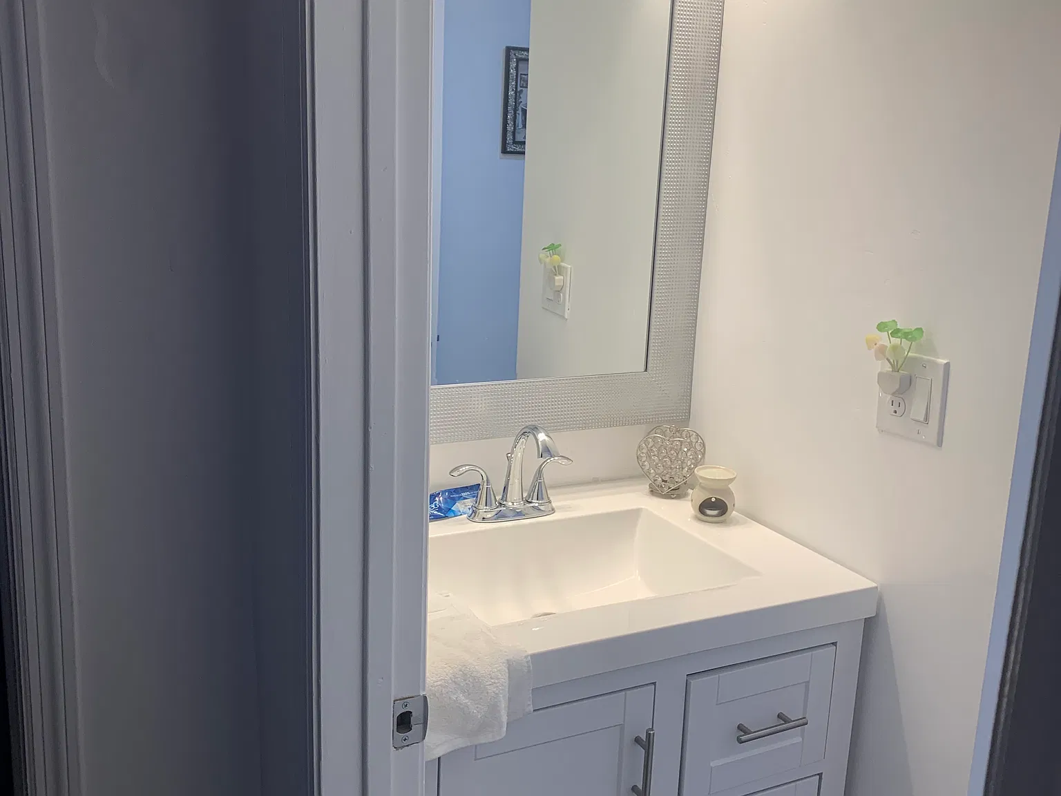 Studio, 500 sqft, $1,700 — Photo 1