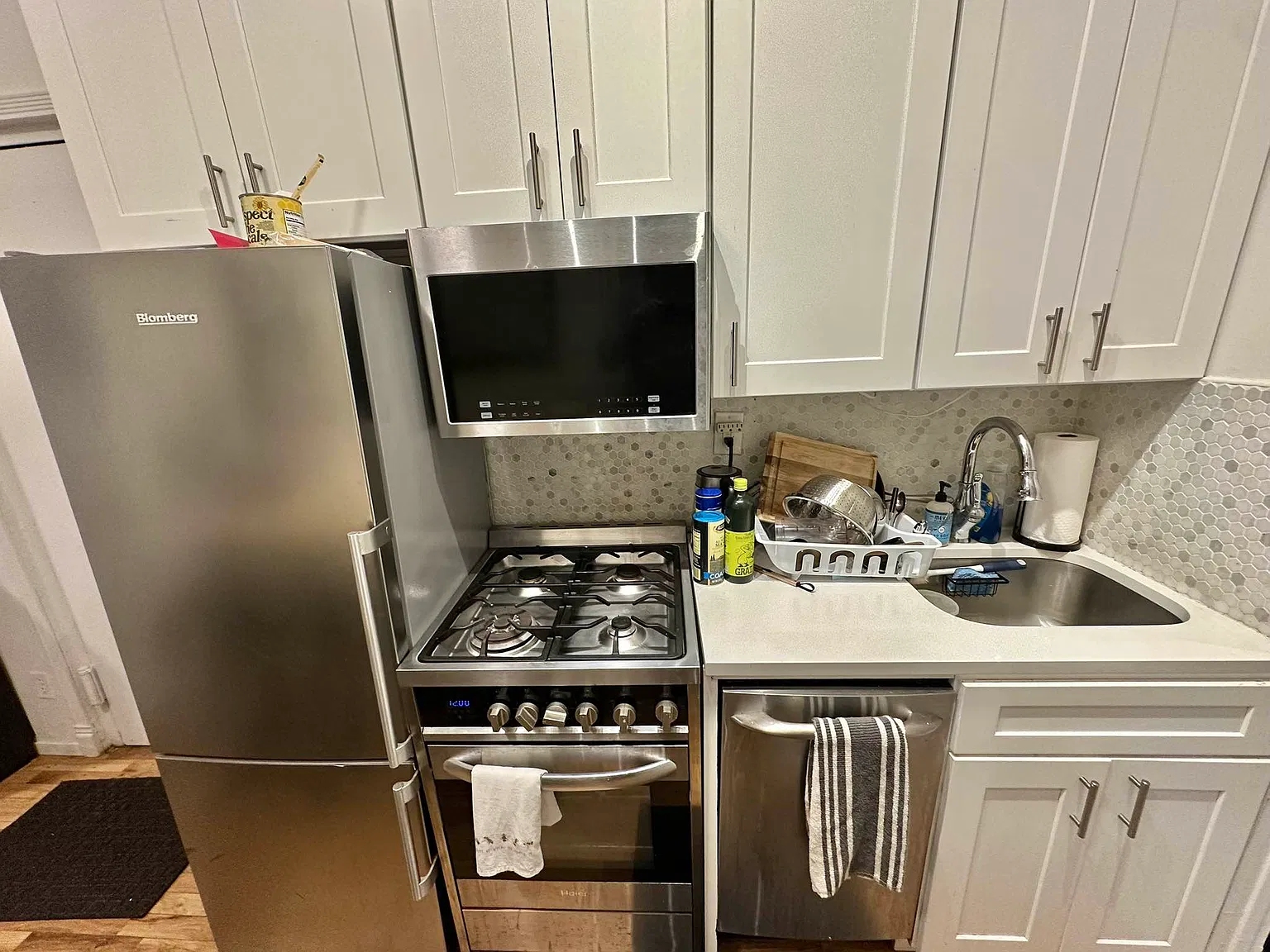 222 East 21st Street — Photo 3