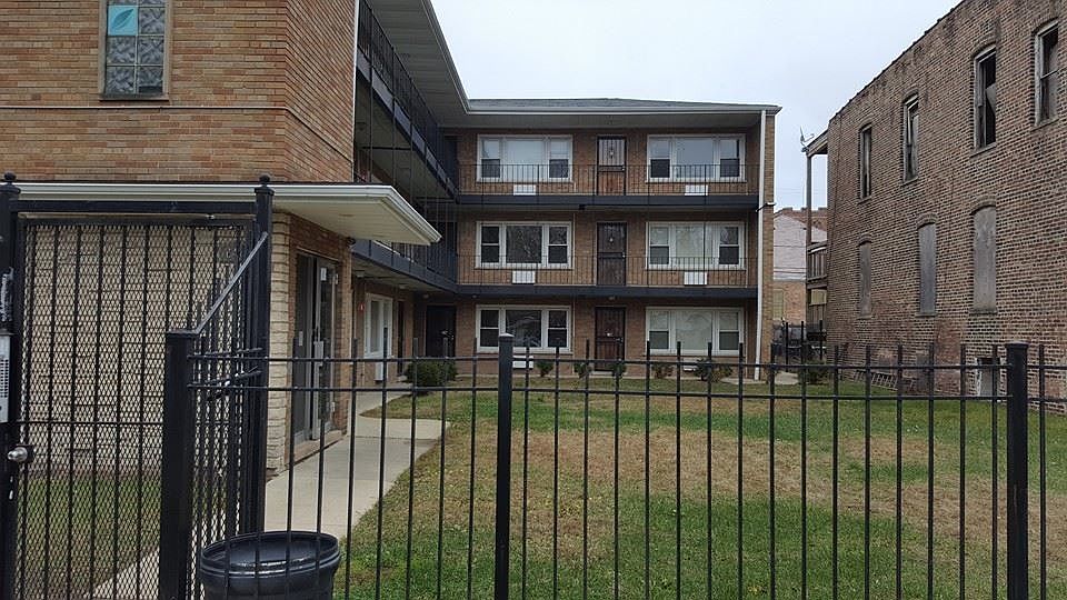 1st image of 6449 S Langley Ave APT 302