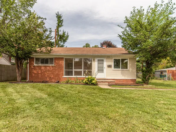 1223 Duncan Ave, Ypsilanti, MI 48198