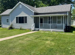 315 S Washington St, Ramsey, IL 62080