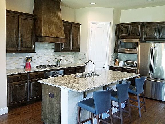 2nd image of 1304 Meskwaki Way