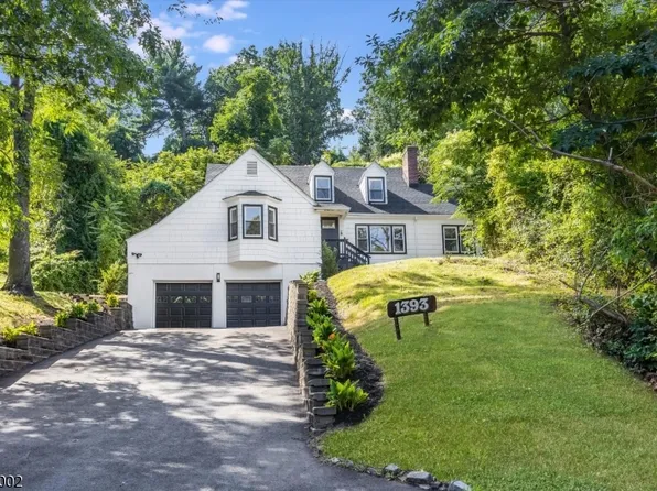 1393 Pleasant Valley Way, West Orange Twp., NJ 07052