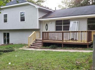 756 Dixon Rd, Jonesboro, GA 30238