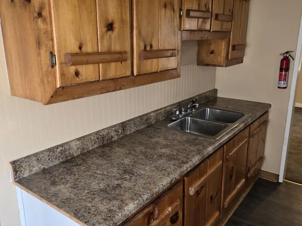 514 Mimosa Dr, Dublin, GA 31021