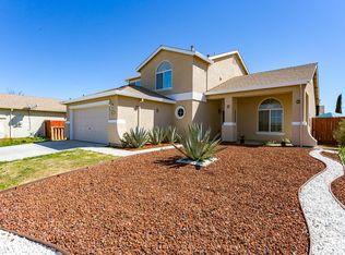 29493 El Charro Ct, Gustine, CA 95322