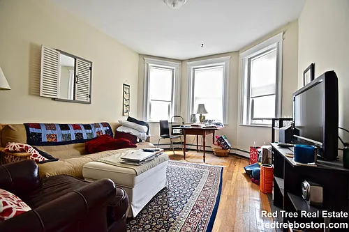 1677 Commonwealth Ave Photo 1