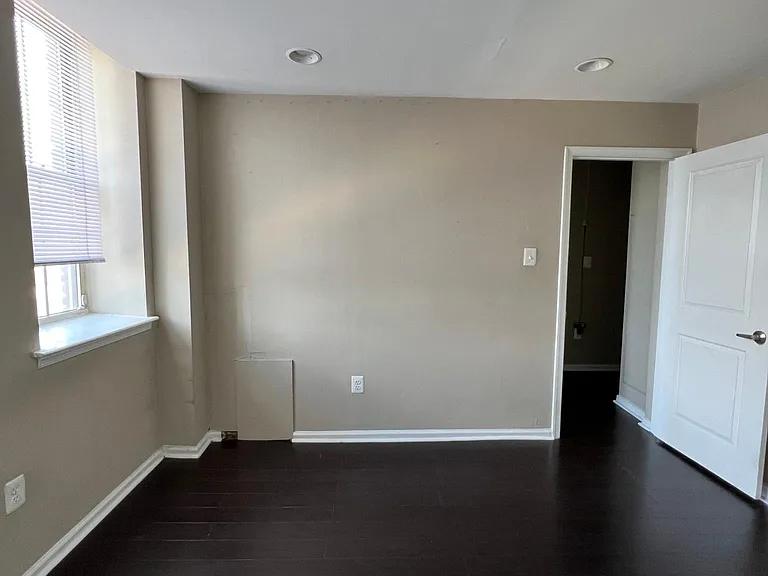 4701 Chestnut St #1-B — Photo 12