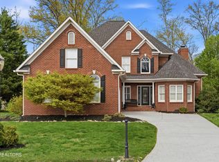 9830 Giverny Cir, Knoxville, TN 37922