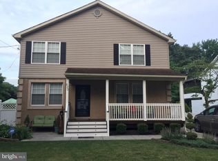 420 Buttonwood Ave, Maple Shade, NJ 08052