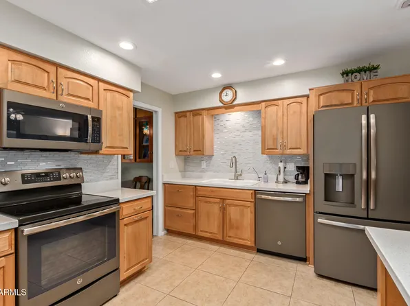 4712 E CRESCENT Avenue, Mesa, AZ 85206