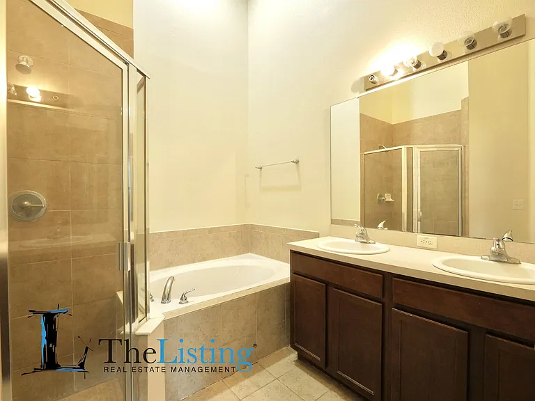 10409 Regent Square Dr #802 — Photo 15