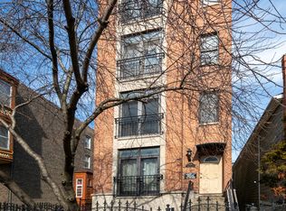 2226 W Monroe St APT 1, Chicago, IL 60612