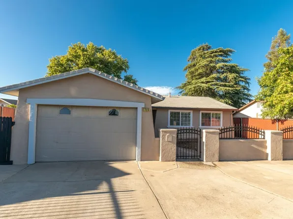 7315 Salazar Dr, North Highlands, CA 95660