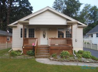 5207 Rowland Rd, Toledo, OH 43613