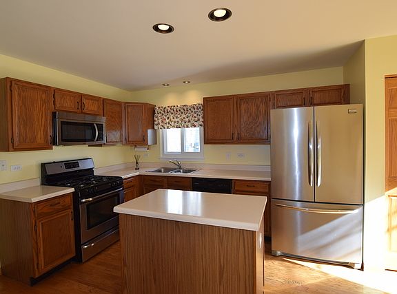 5th image of 4300 Larkspur Ln