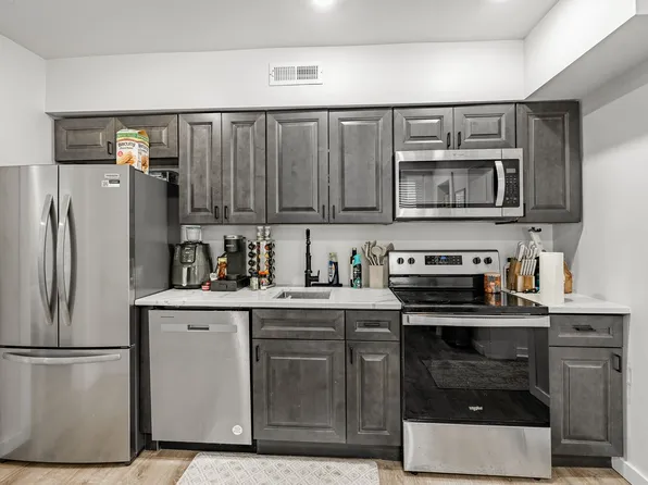 324-326 Darby Rd - Multi, 324-326 Darby Rd #1R, Havertown, PA 19083