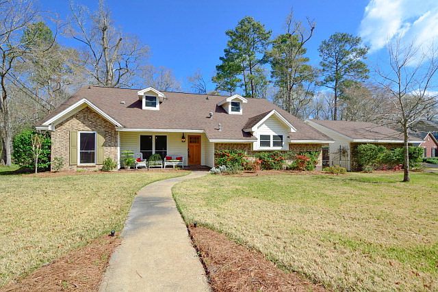 1st image of 1503 Spanish Moss Dr