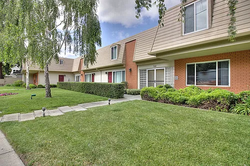 768 N Rengstorff Ave #12A Photo 1