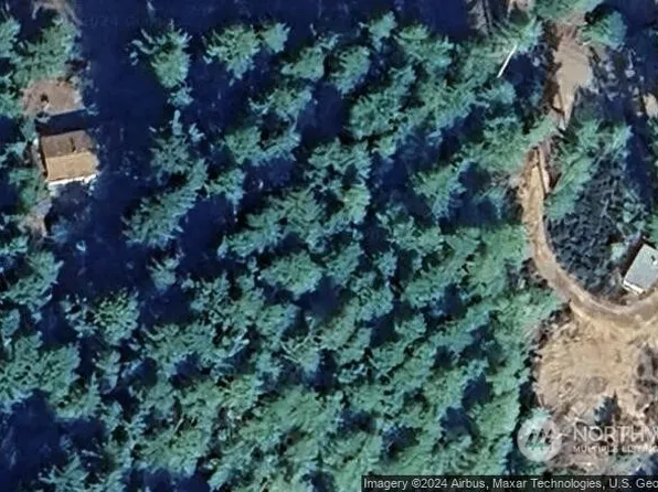 240 NE Cedar Lane, Tahuya, WA 98588