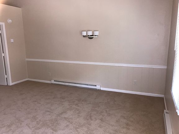 3rd image of 445 City View St #F