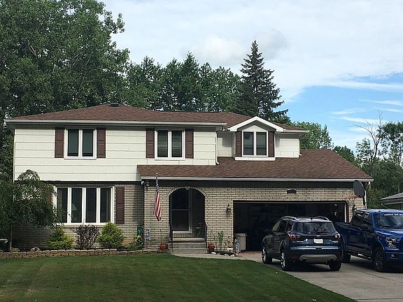 3rd image of 101 Hitchcock Dr