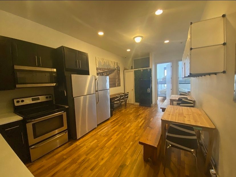 1st image of 527 Marcy Ave #3C