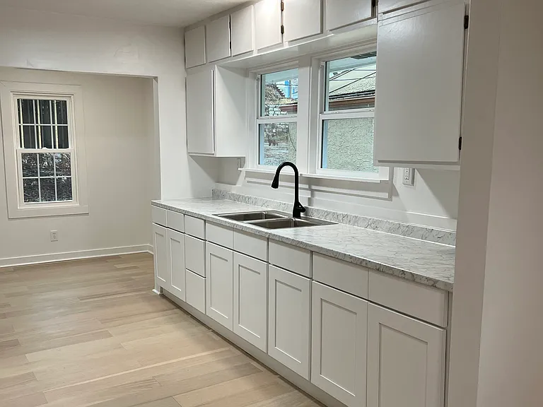 928 Homer Ave — Photo 22