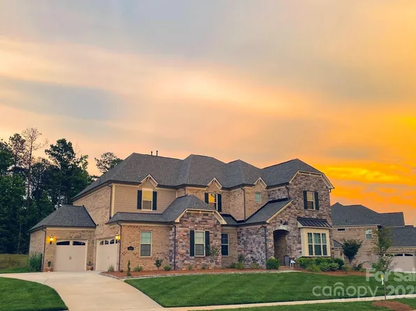 500 Westlake Dr, Waxhaw, NC 28173