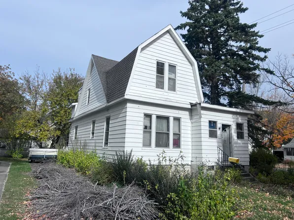 1023 Michigan Ave, Saint Joseph, MI 49085