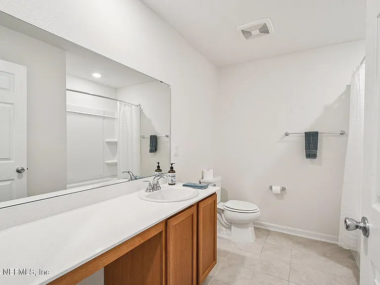 2635 Windsor Lakes Way — Photo 27
