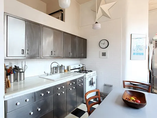 Sold by Sotheby's International Realty | media 4