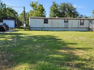 102 Azalea Dr, Interlachen, FL 32148
